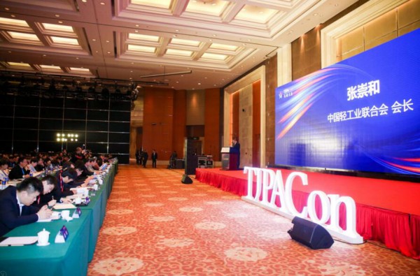 张崇和：中国玩具和婴童行业为婴童成长教育 促进我国经济发展做出了积极的贡献