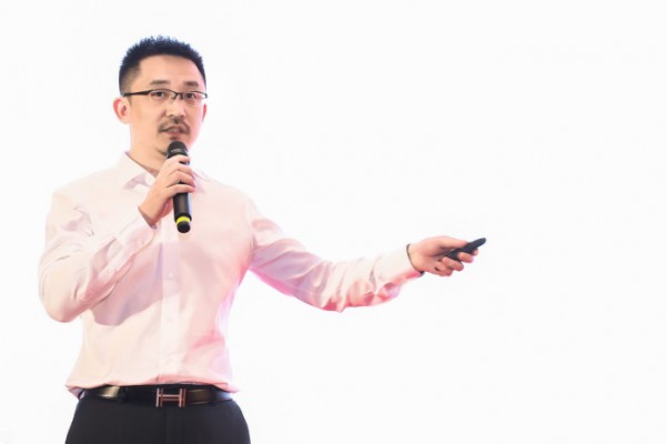 1小时爸爸CEO王智宇：服务至上，为顾客转身