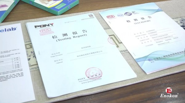 马来西亚参加医疗器械国际展圆满成功 马来卫生部部长惊呆了的变色退热贴