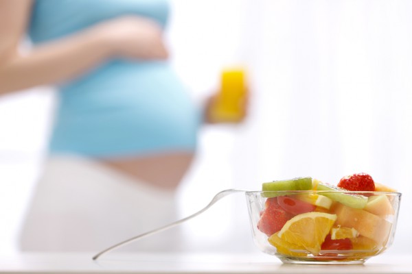 哺乳期的妈妈补充什么营养好？美力源金装孕妇营养羊奶粉补充妈妈需要的营养