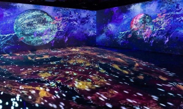 爸爸的选择“星光范特西”，邀你一起畅游星际！