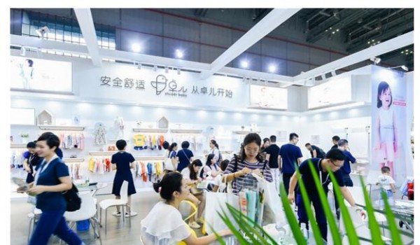 第19届CBME中国孕婴童展会 卓儿美丽绽放点亮会场