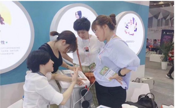 专注骨盆恢复，打造自信妈妈！尚孕兰多黑科技盆底仪重磅亮相上海CBME