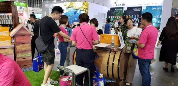 Nurturant新智恩为CBME展会注入了一股清凉的新西兰风   一睹新西兰霍比特小屋