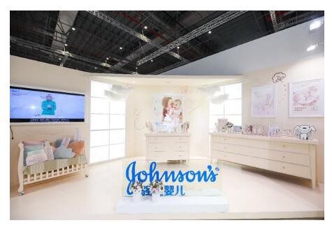 第19届CBME孕婴童展  强生婴儿与京东母婴联合举办Cotton Touch柔感新生系列上市发布会