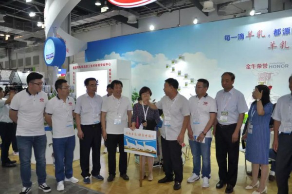 闪耀2019CBME，智冠羊奶粉开创“全羊5.0时代”