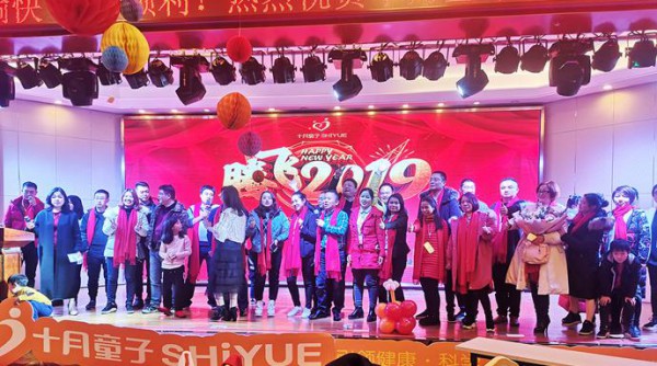 十月童子谢玉苗：独木不成林，始终将客户利益放在首位