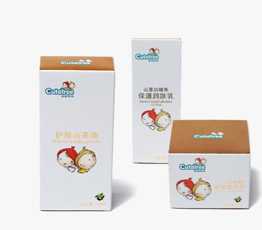 秋季来临|宝宝娇嫩的皮肤要如何护理  天使森林山茶油精华保湿精华霜系列深层滋润•持续保湿