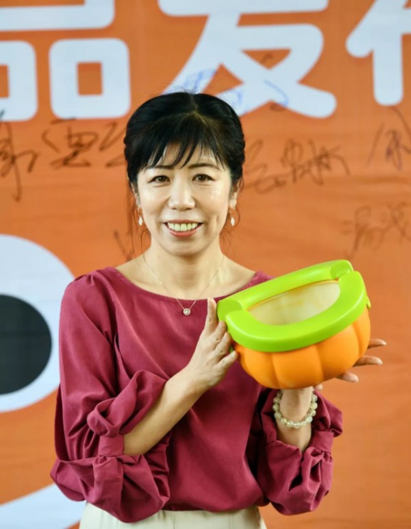 便便乐(Babyrun)再推重磅新品，一手环保一手健康破解带娃出行难题