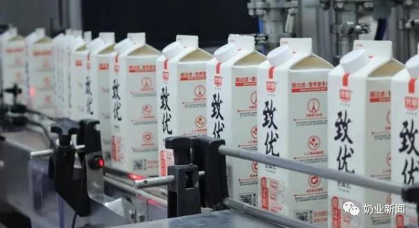 以“鲜”致胜丨百年品牌光明乳业：为消费者提供活性营养
