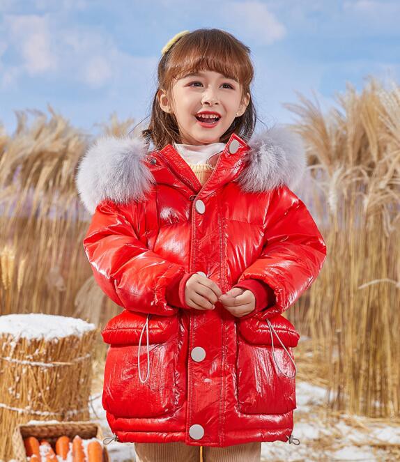 喜安优童装品牌|儿童中长款羽绒服     自带防风帽更保暖