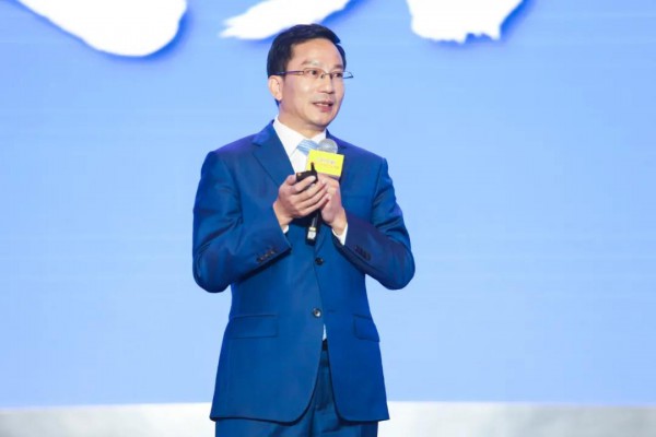双循环下谋局新发展，2020中国飞鹤携手合作伙伴聚力聚势国货崛起