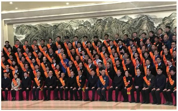 不忘初心 砥砺前行|和氏乳业集团荣获陕西省“五一劳动奖状”