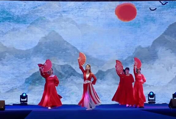 凝心聚力共未来 | 那拉集团“四五规划”战略发布暨十五载感恩答谢会圆满成功！