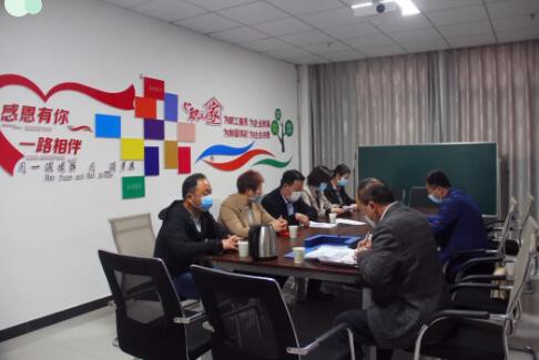 渭南市总工会宣传部部长荣登峰一行莅临圣唐乳业考察调研