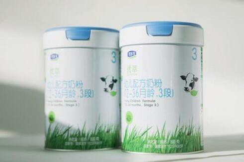 君乐宝优萃有机奶粉   呵护宝宝健康成长的第一步