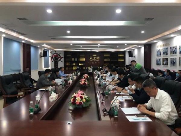 南昌市委常委、市委统战部长乐文红莅临人之初集团调研考察
