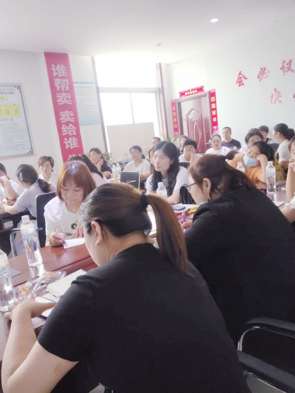 祝贺：海王成长精灵与禹州艾威启动会圆满成功    携手共进