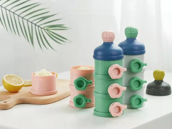 babycare奶粉盒   婴儿便携外出装奶  宝妈你需要吗