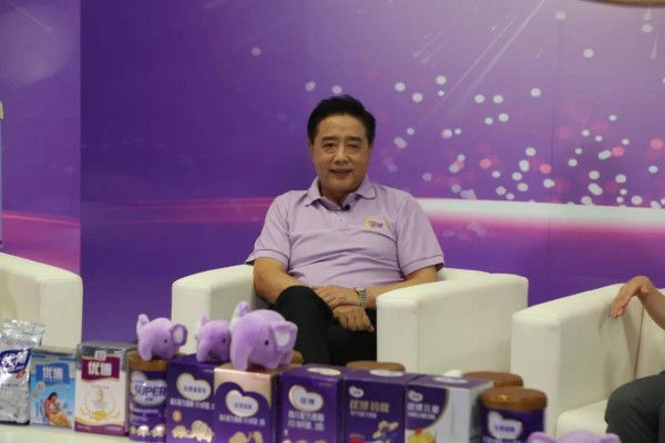 优博20年 “至臻礼献3000万新生见证’观’” 乘风破浪谱写绚丽华章
