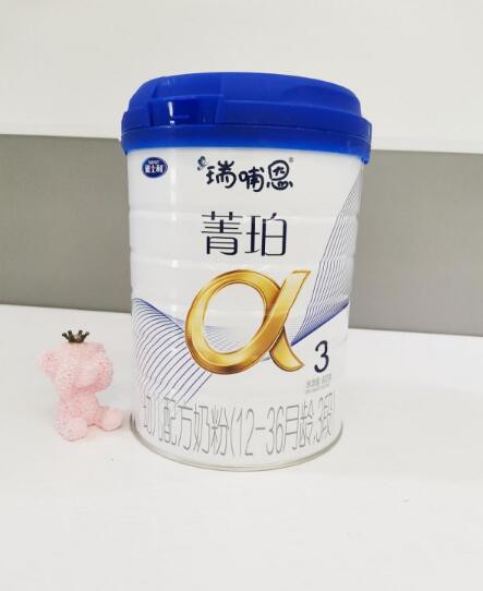 瑞哺恩菁珀亲乳TM奶粉   贴近宝宝消化需求·解放妈妈的时间