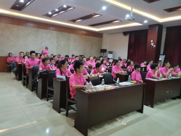 遇见匠心 坚守品质| 广东、福建VIP客户走进人之初，探寻宝宝优质口粮！