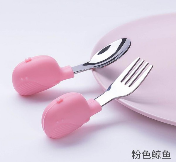 餐勺选的好  宝宝吃饭会更香  firaloo菲拉洛宝宝吃饭训练勺耐高温1无异味