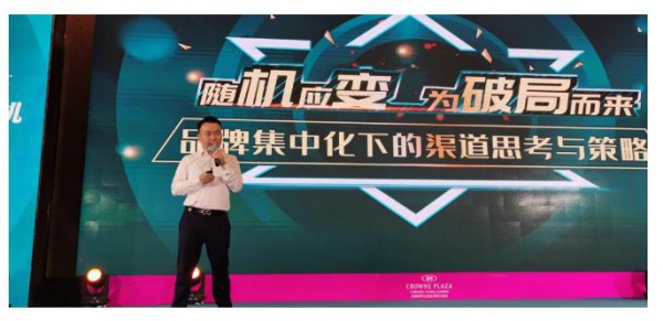 随“机”而变，破局而来丨致护有机奶粉新品来袭  呵护新生 远不止“有机”