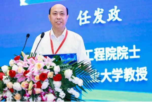 媒体看乳业——加大研发力度摆脱原料进口依赖