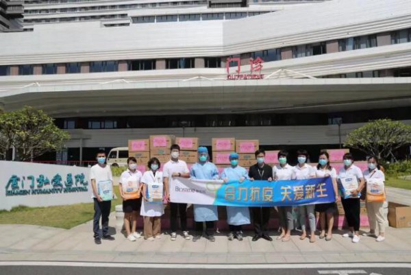 抗击疫情，伊利、蒙牛、庄园牧场、夏进、健合在行动！
