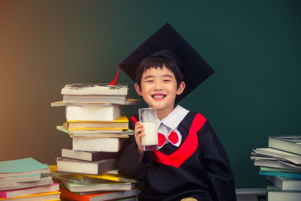 两会|全国政协委员马秀珍：#建议明确中学性教育课时安排#  跟上时代的发展