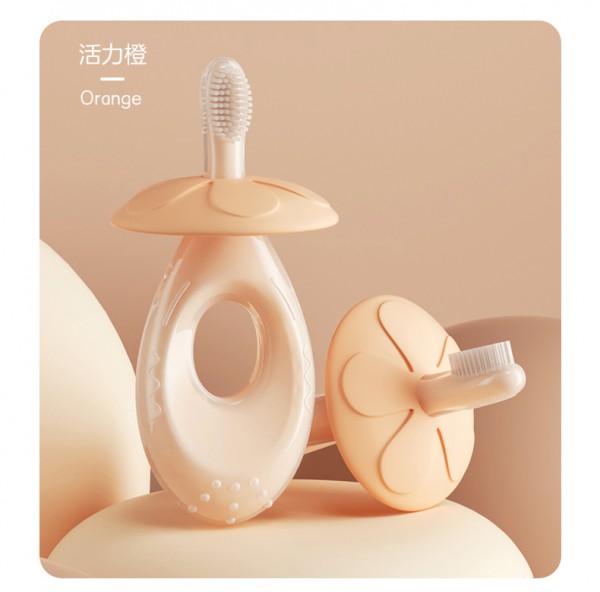 自然之吻宝宝半软毛硅胶牙刷    Q弹柔软·在玩耍中培养刷牙习惯