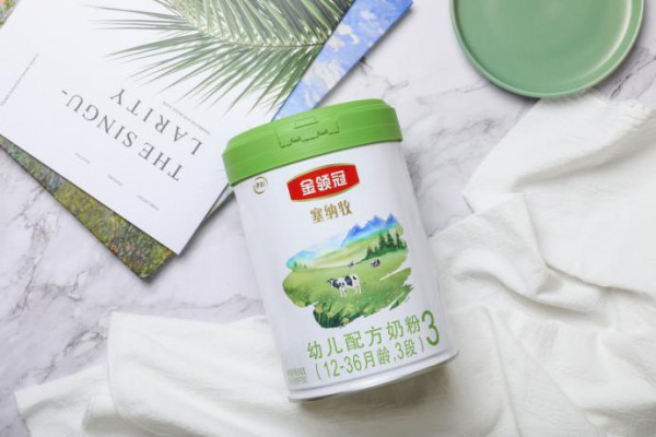 原生有机奶粉选哪款？金领冠塞纳牧 原生配方 满足新生代妈妈有机喂养需求