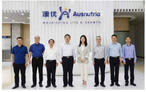 湖南省工业和信息化厅副厅长张治平等人访澳优   为发展“绿色赋能”