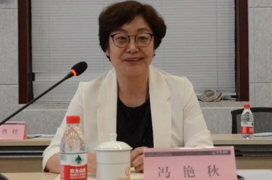 农经观察会商会就“全面推进奶业振兴的再思考”进行研讨