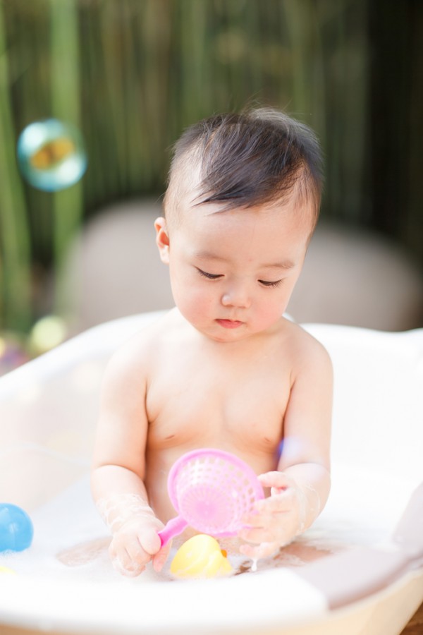 儿童夏季喝水标注是什么    不同年龄段的孩子喝水推荐量