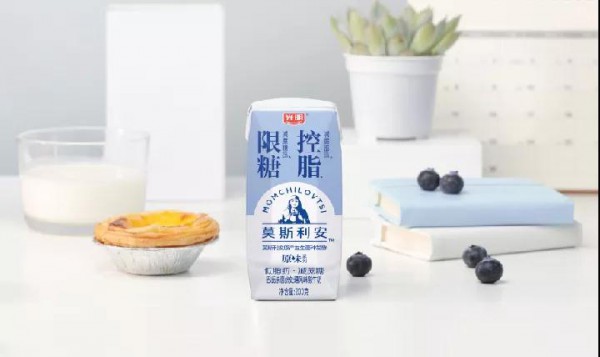 莫斯利安小控瓶上市  今年乳业三巨头在这一赛道开杠了