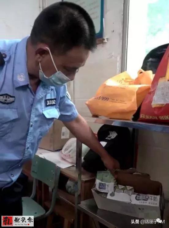 学生带牛奶入校被拒喝掉半箱奶视频后续！学生连喝11瓶奶涉事校长被约谈