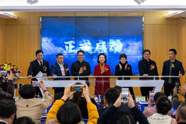 华农酸奶的对手出现了？广东又一农业大学“上新”