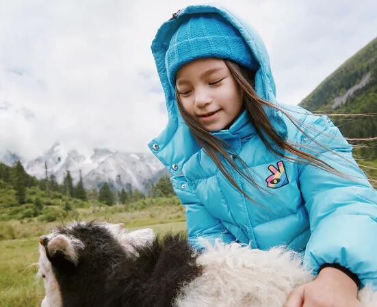 国庆期间，儿童羽绒服销量大增！雪中飞KIDS、保姆鹅、优衣库等品牌迎来热卖！