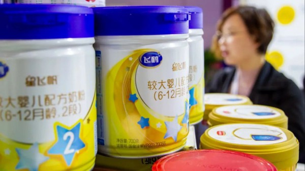 奶粉龙头飞鹤召开业绩会！高管讲述了一个新鲜战略