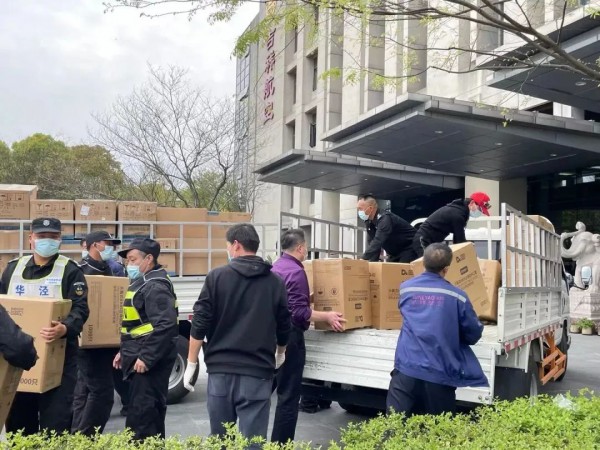 均瑶健康发起“全国采购，支援上海”公益号召  捐赠近3万件防疫物资