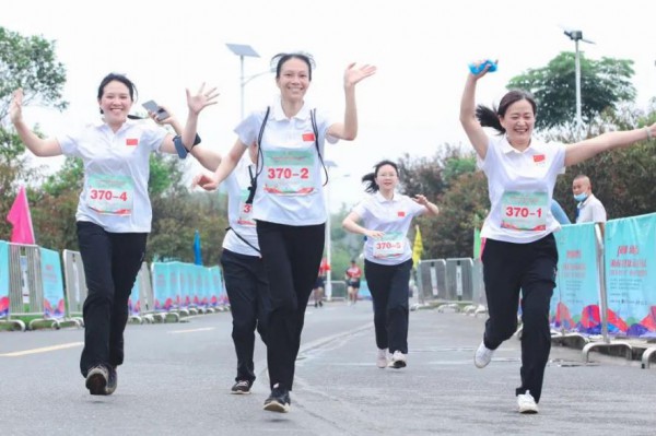 首届湖南省妇女健康运动会启动，澳优助力湖湘女性绽放巾帼风采