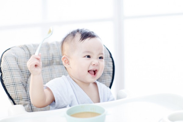 宝宝辅食期米粉怎么选择 婴之初护畅配方蒸米粉系列很不错