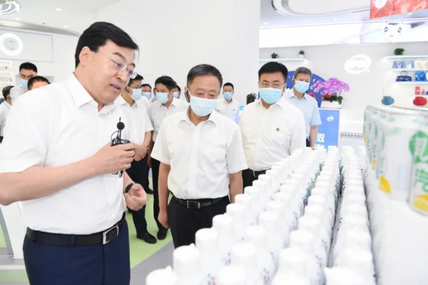 内蒙古推进奶业振兴现场会在呼和浩特召开