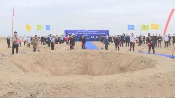 总投资2.4亿元，甘肃晨光前进牧业6000头奶牛养殖基地产业化建设项目开工