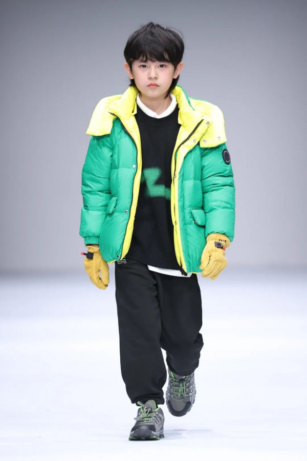 波司登儿童以多元化领航儿童专业羽绒服