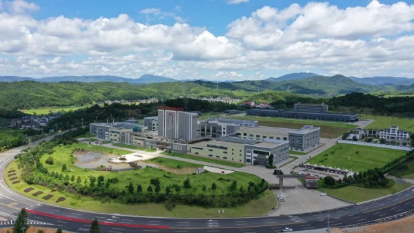 明一国际旗下又有三款奶粉通过新国标审批啦