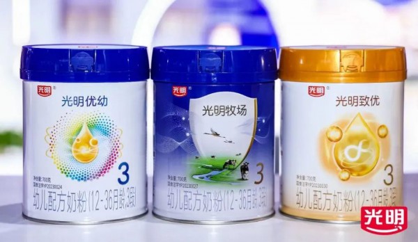 重磅亮相！光明乳业新国标系列产品登台CBME