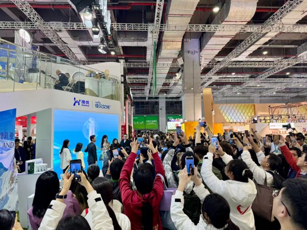 进博会“全勤”，澳优硬核创新布局全球，不断引领中国乳业走向世界